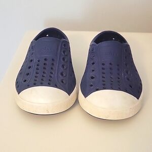 Native Jefferson Slip On Shoes size 4 toddler
